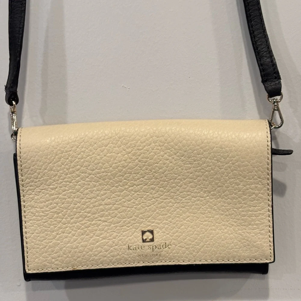 Kate Spade Black and Cream Crossbody Bag